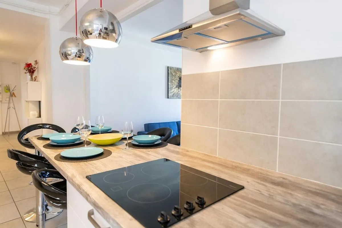 公寓 Kasa Zambeze - Spacious - Equipped - Wi-Fi 圣艾蒂安